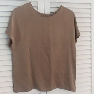 5 for $20! Signet Sportswear Gold black bl…